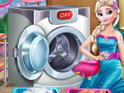 Elsa Wash Clothes